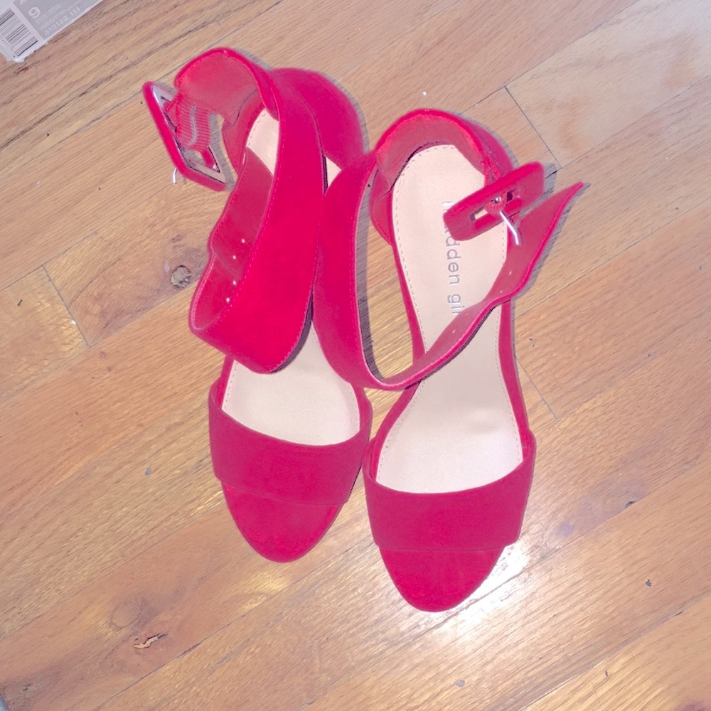 Madden Girl women 7 Corral Red $35 now $25